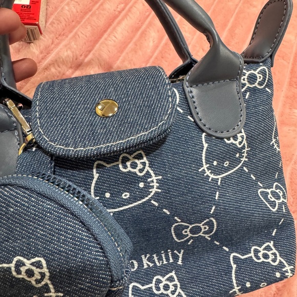 LIKE THIS LISTING TO BE NOTIFIED (LIVE SHOW)🙌🏻🥳🙏🏻 - Picture 6 of 13